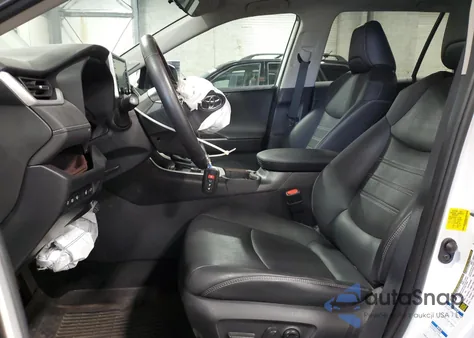 2021 Toyota Rav4 Limited z USA, uszkodzony, nr VIN 2T3N1RFV0MW213171